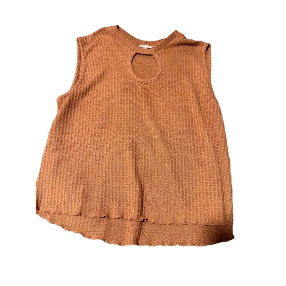🧡 Orange Sleeveless Top